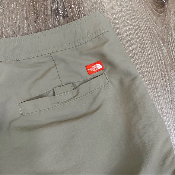 North Face Green Khaki Cargo Cropped Pants Plus - Picture 6 of 11